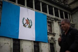 Guatemala bắt giữ 3 cựu bộ trưởng tham nhũng