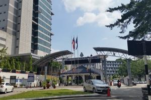 Malaysia sa thải 607 cảnh sát
