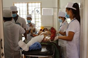 Đốt cả nhà vì bị ngăn không cho yêu em vợ 