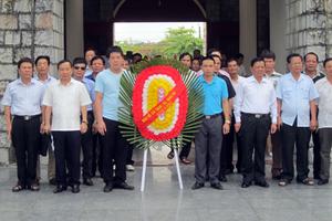 Trọn vẹn việc chung, thắm tình đồng đội