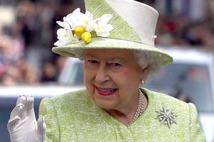 Tại sao Nữ hoàng Anh im lặng trước sự kiện Brexit