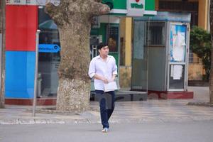 Đề thi môn Văn rơi vào tác phẩm "Vợ nhặt", nhiều thí sinh ra sớm