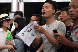 Bộ trưởng Văn hóa: "Khách Trung Quốc xúc phạm văn hóa Việt Nam sẽ bị trục xuất"