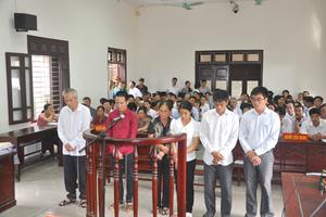 Nguyên Giám đốc Qũy Tín dụng nhân dân lĩnh án 13 năm tù