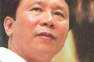 "Cha đẻ" Hoa hậu Việt Nam tiết lộ chuyện hậu trường đấu tố