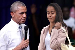 Tổng thống Obama nổi giận vụ con gái "hút cần sa"