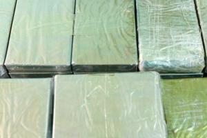 Điện Biên: Khen thưởng chiến công phá án, thu 21 bánh heroin