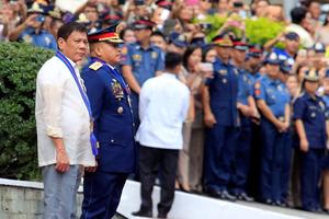 Tổng thống Philippines: Kẻ buôn ma túy không phải là con người