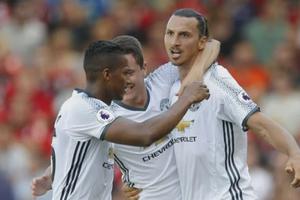 Ibrahimovic giúp MU bay cao: Cảm hứng tuổi 34