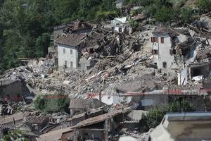 Italy: 900 dư chấn sau động đất, 267 nạn nhân đã thiệt mạng