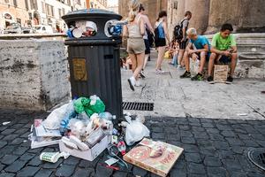 Italya điều tra về hoạt động xử lý rác thải tại TP Roma