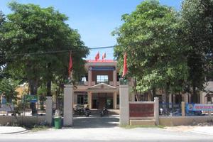 Cán bộ xã Điện Hồng “ẵm” tiền chính sách