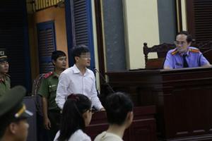 Đại gia phủ nhận 'hợp đồng tình ái' 16,5 tỷ với Hoa hậu Phương Nga