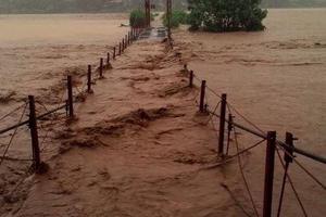 Bão lũ làm 90 người chết, thiệt hại gần 8,7 nghìn tỷ đồng