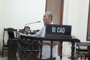 "Yêu râu xanh" 68 tuổi hiếp bé gái 14 tuổi đến có thai vẫn cười vì "nhờ vậy mà có con chung"
