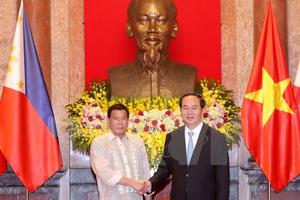 Chủ tịch nước Trần Đại Quang hội đàm với Tổng thống Philippines