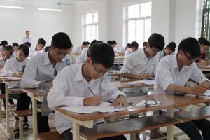 Phương án thi trắc nghiệm: Giảm sức ép cho thí sinh và xã hội