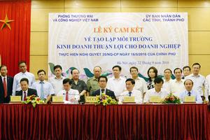 Ký cam kết tạo thuận lợi cho doanh nghiệp