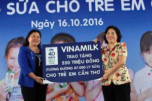  Để mọi trẻ em đều có quyền uống sữa