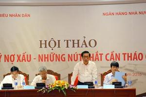 Xử lý nợ xấu, vẫn cần tiền thực