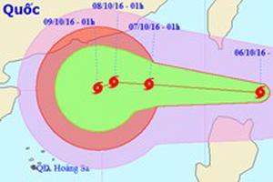 Bão Aere mạnh cấp 10 vào Biển Đông