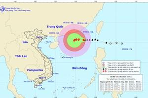 Bão số 6 di chuyển chủ yếu theo hướng Tây và tiếp tục mạnh thêm