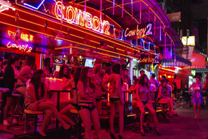 Phố đèn đỏ Geylang - mặt trái của Singapore