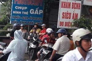 Tạm đình chỉ phòng khám bị tố bác sĩ hiếp dâm nữ bệnh nhân trẻ