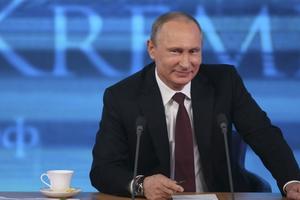 Tổng thống Putin đạt tín nhiệm cao kỷ lục năm 2016