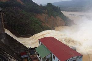 Kiểm tra đột xuất việc quản lý, vận hành của thủy điện Hố Hô