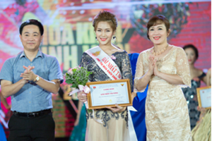 Nữ sinh Đại học Điện lực đoạt giải tài năng iMiss Thăng Long