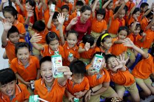 Vinamilk: Tiên phong “Vì một Việt Nam vươn cao”