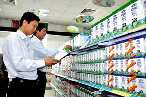 Vinamilk tiếp tục đứng đầu top 10 DN niêm yết uy tín 2016