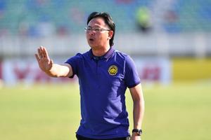 Những HLV có nguy cơ mất việc sau vòng bảng AFF Cup 2016