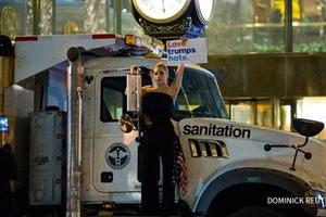 Hollywood tê liệt sau thất bại của Hillary Clinton