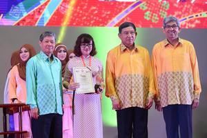 Viettel được vinh danh tại ASEAN ICT Awards 2016