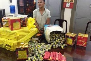 Hàng trăm quả pháo hình lựu đạn từ Trung Quốc bị bắt giữ tại Hà Nội