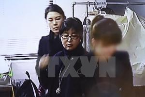 Người phụ nữ bạn thân của Tổng thống Hàn Quốc bị bắt giữ