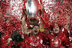 Steven Gerrard giải nghệ: Tạm biệt “Thủ lĩnh tuyệt đối”