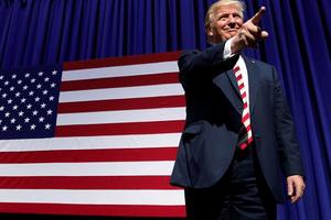 Chiến thắng của Donald Trump có thể làm đảo lộn trật tự thế giới