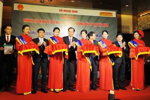 Vietcombank góp phần vào thành công của Hội nghị Kinh tế đối ngoại năm 2016