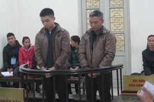 Đâm chết tình địch của con trai ngay tại nhà