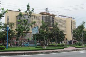 Cao đẳng sư phạm đang tiến vào... "vòng bát quái”