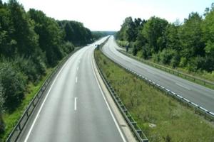 Quảng Ninh tự lực làm cao tốc Vân Đồn - Móng Cái