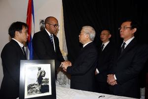 Ngày 4/12/2016, Việt Nam để tang đồng chí Fidel Castro với nghi thức Quốc tang