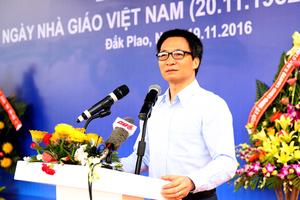 Phó Thủ tướng xúc động khi dự kỷ niệm Ngày Nhà giáo Việt Nam