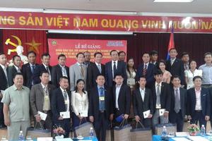 Bế giảng lớp bồi dưỡng nghiệp vụ cho cán bộ thanh tra Campuchia