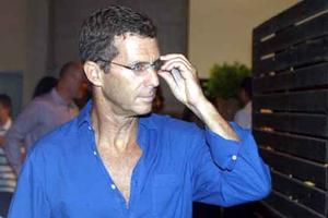 Tỷ phú kim cương Steinmetz bị quản thúc vì nghi ngờ hối lộ