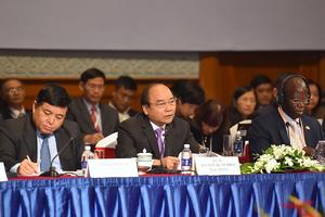 Thủ tướng Nguyễn Xuân Phúc dự Diễn đàn Doanh nghiệp Việt Nam