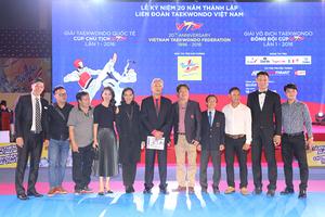 Hành trình mang đậm khí phách Việt Nam